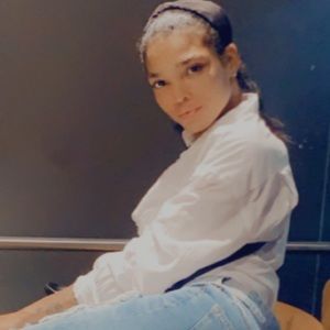 Meet your Posher, Unique